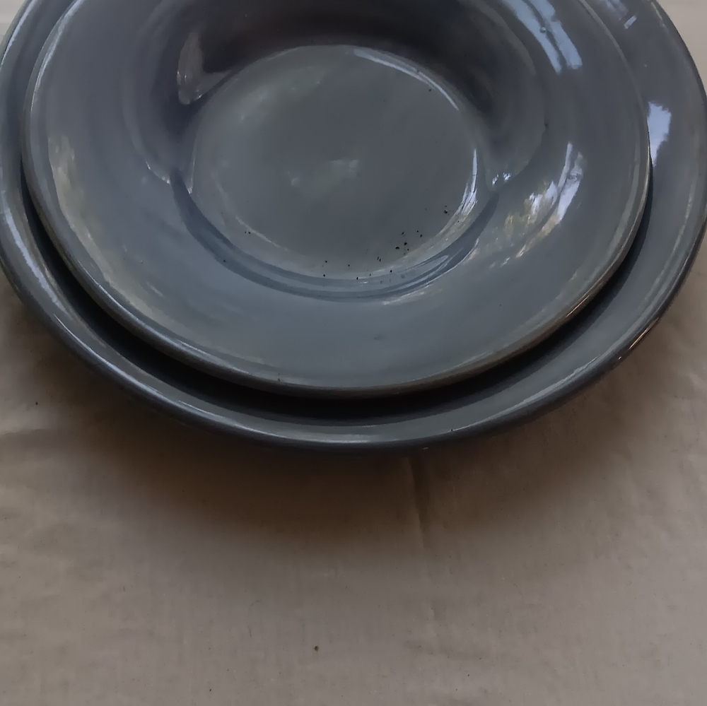 - 2 Pottery Barn Sausalito Plates Blue - Picture 9 of 9
